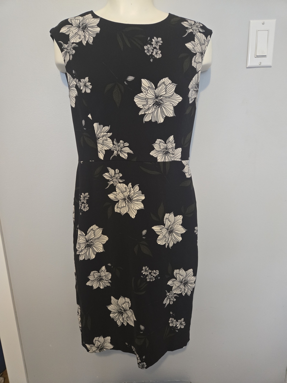 Banana Republic Factory Black Floral Midi Dress